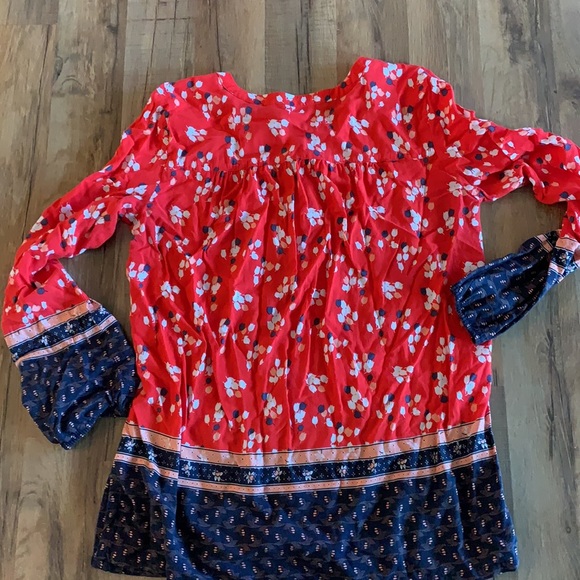 Airy blouse - Picture 3 of 4